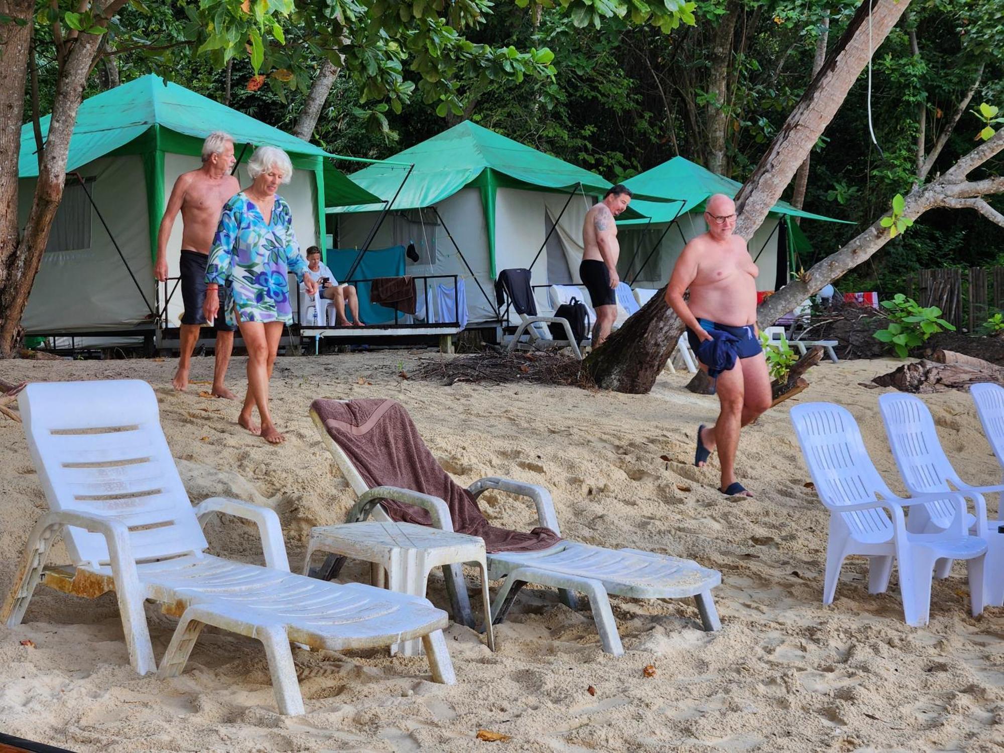 Koh Ngai Camping Restaurant @ Bar Kültér fotó