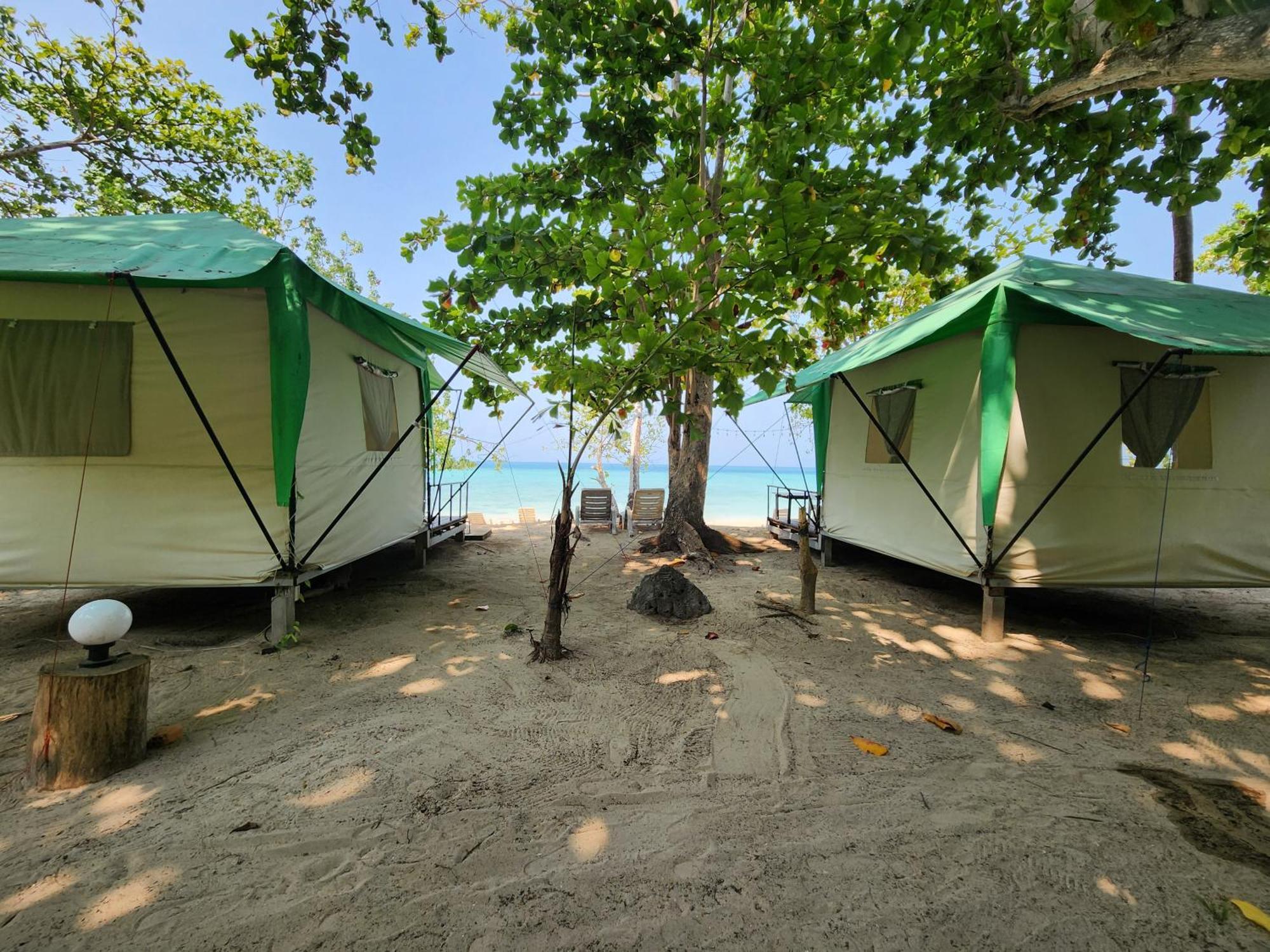 Koh Ngai Camping Restaurant @ Bar Kültér fotó