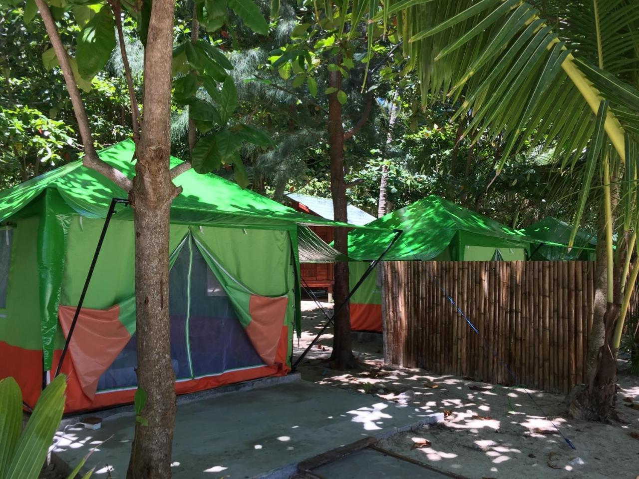 Koh Ngai Camping Restaurant @ Bar Kültér fotó